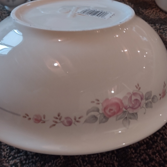 Pfaltzgraff Other - Trousseau by Pfaltzgraff vegetable bowl soup Vegetable Cereals dinner